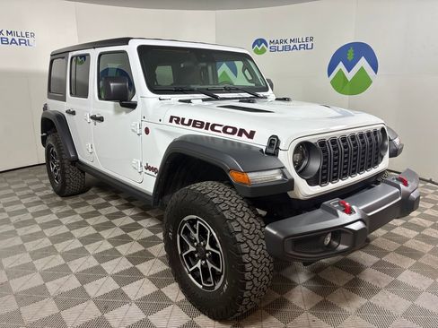 Used 2024 Jeep Wrangler Rubicon w/ Convenience Group image 1