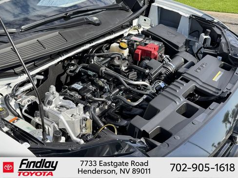 Used 2025 Nissan Kicks SV FWD image 29
