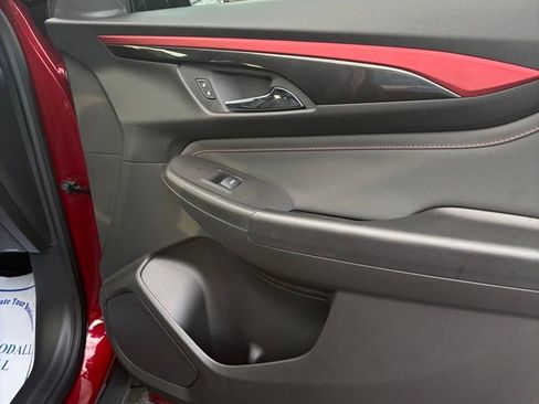 Used 2025 Chevrolet TrailBlazer RS w/ Convenience Package image 17