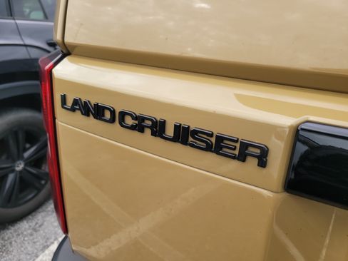 Used 2024 Toyota Land Cruiser AWD/4WD image 11