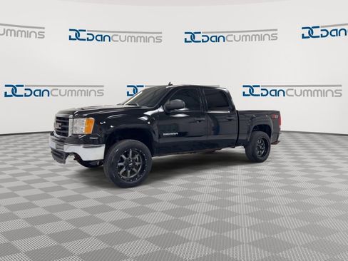 Used 2013 GMC Sierra 1500 SLE w/ Power Tech Package AWD/4WD image 4