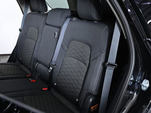 Used 2025 Nissan Pathfinder SV image 24