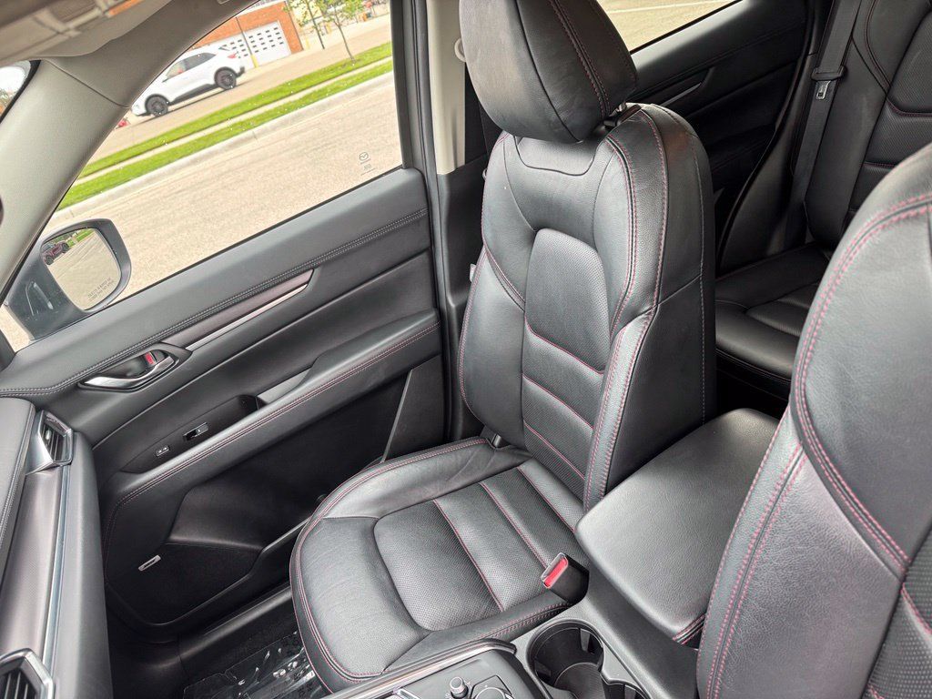 Used 2025 MAZDA CX-5 Carbon Edition AWD/4WD image 7