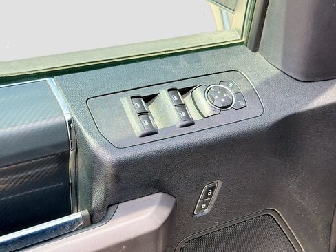 Used 2019 Ford F150 XLT w/ Equipment Group 301A Mid AWD/4WD image 18
