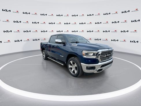Used 2023 RAM 1500 Laramie AWD/4WD image 2