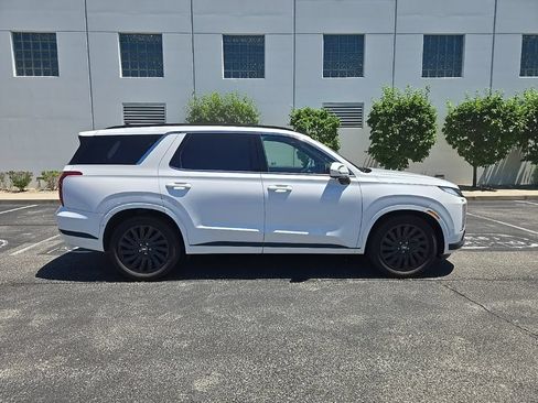 Certified 2025 Hyundai Palisade Calligraphy AWD/4WD image 9