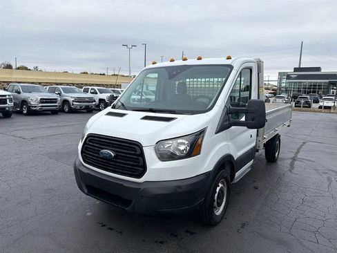 Used 2019 Ford Transit 250 138 image 4