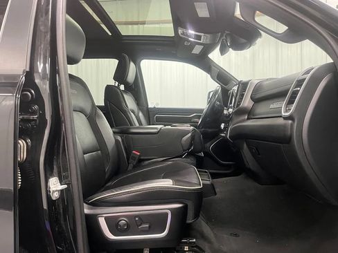 Used 2023 RAM 1500 Laramie AWD/4WD image 8