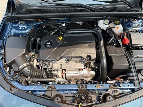 Used 2024 Chevrolet Malibu LS w/ LPO, Floor Liner Package FWD image 31