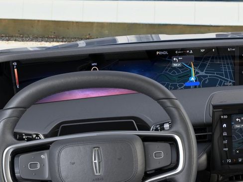 New 2026 Lincoln Nautilus Reserve image 13