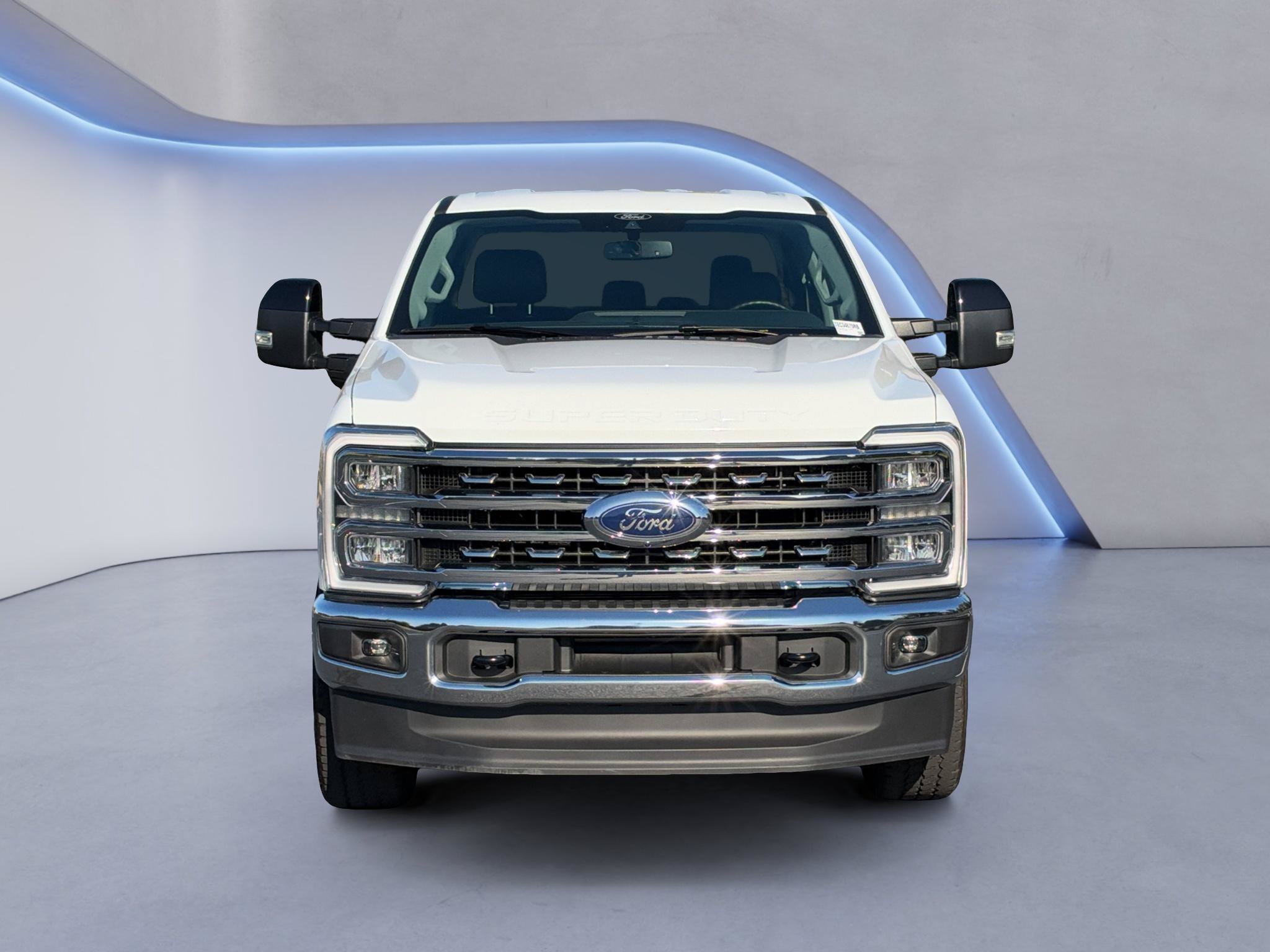 Used 2026 Ford F250 Lariat AWD/4WD image 2