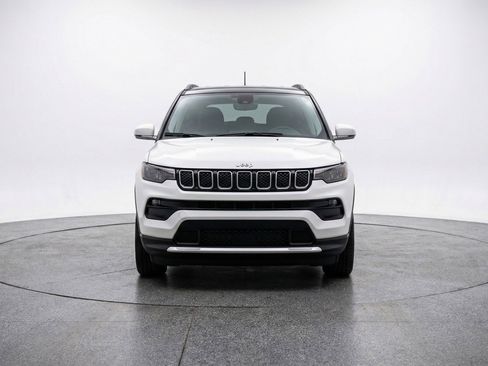 Used 2025 Jeep Compass Limited AWD/4WD image 1