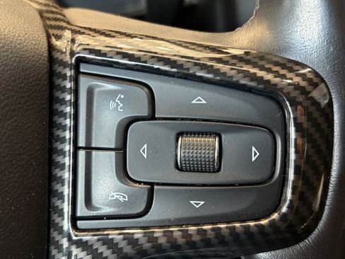 Used 2019 Chevrolet Silverado 1500 RST w/ True North Edition AWD/4WD image 18
