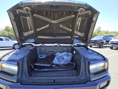 Used 2024 GMC Hummer EV 2X AWD/4WD image 10