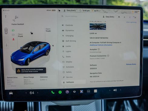 Used 2025 Tesla Model 3 Performance image 10