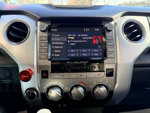 Used 2021 Toyota Tundra SR5 image 28