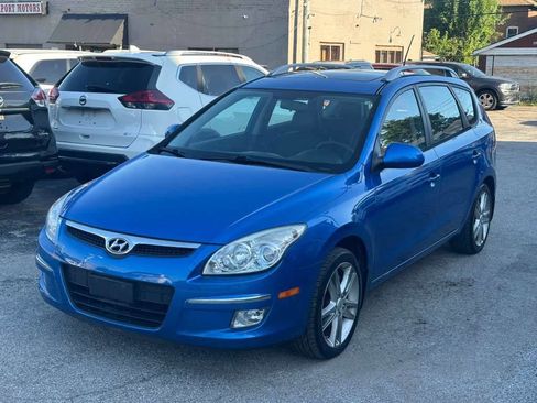Used 2012 Hyundai Elantra FWD image 3