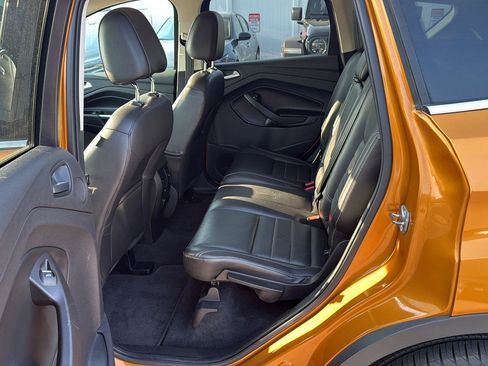 Used 2016 Ford Escape Titanium AWD/4WD image 10