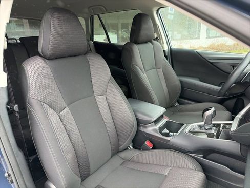 Used 2023 Subaru Outback Premium image 24