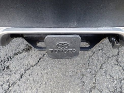 Used 2025 Toyota Grand Highlander Limited image 8