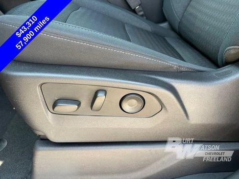 Used 2024 Chevrolet Silverado 1500 LT Trail Boss w/ Convenience Package II AWD/4WD image 16