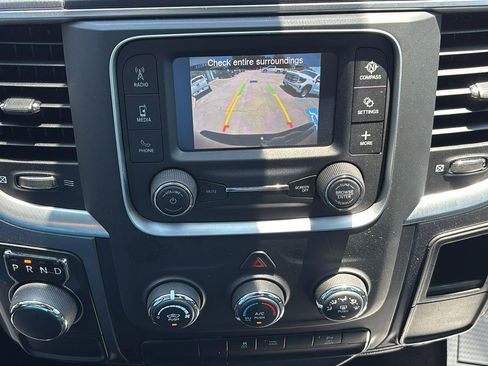 Used 2024 RAM 1500 Warlock RWD image 33