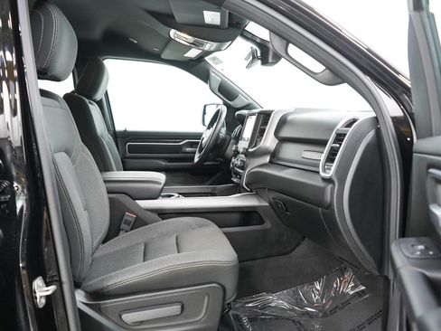 Used 2023 RAM 1500 Big Horn AWD/4WD image 11