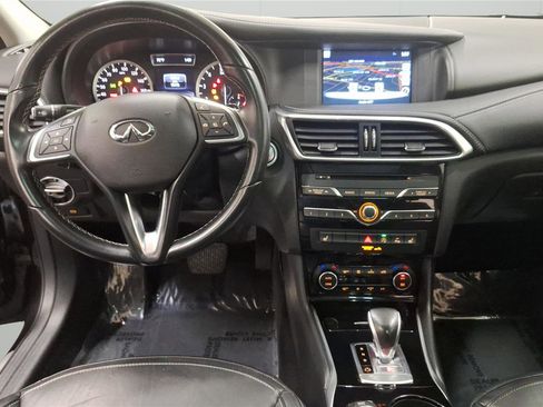 Used 2018 INFINITI QX30 AWD w/ Cargo Package image 20