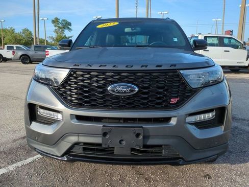 Certified 2023 Ford Explorer ST w/ Equipment Group 401A image 9