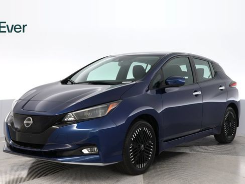 Used 2025 Nissan Leaf SV Plus FWD image 2