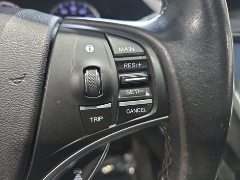Used 2020 Acura MDX FWD image 16