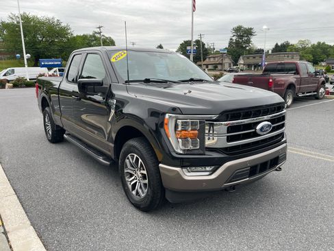 Certified 2022 Ford F150 Lariat w/ Equipment Group 501A Mid AWD/4WD image 8