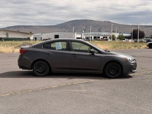 Used 2018 Subaru Impreza 2.0i AWD/4WD image 6