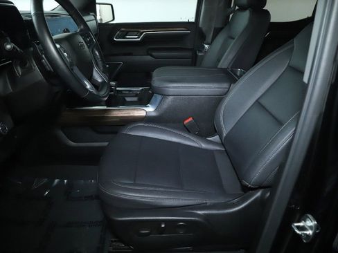 Used 2023 Chevrolet Silverado 1500 RST w/ Convenience Package II AWD/4WD image 18