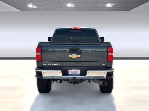 Used 2017 Chevrolet Silverado 2500 LTZ w/ Duramax Plus Package AWD/4WD image 10