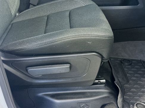 Used 2020 RAM 1500 Big Horn image 22