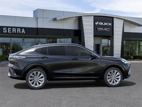 New 2025 Buick Envista Avenir image 5