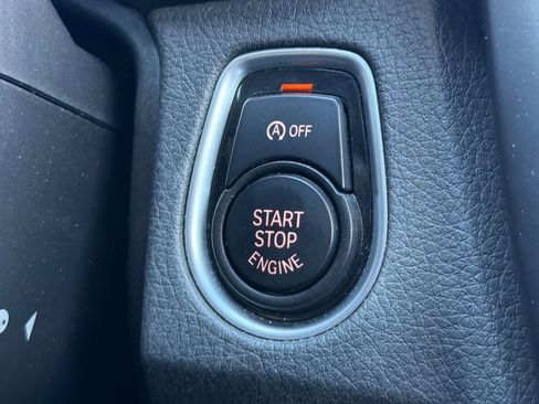 Used 2015 BMW 320i Sedan image 27