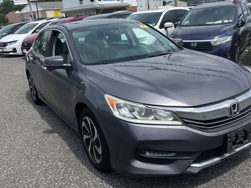 Used 2017 Honda Accord EX-L image 12