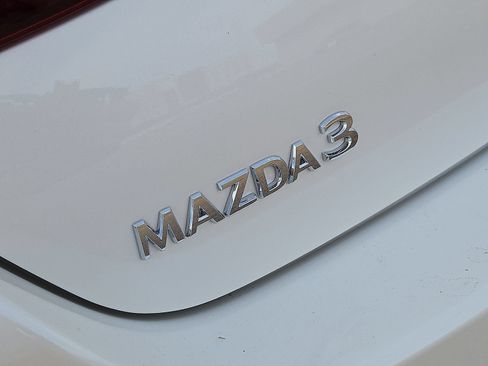 New 2026 MAZDA MAZDA3 2.5 S Sedan w/ Preferred Pkg FWD image 13
