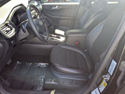 Used 2025 Ford Escape ST-Line image 20