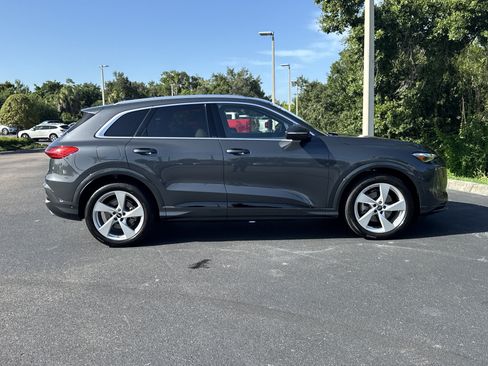 Used 2025 Audi Q5 Prestige AWD/4WD image 3