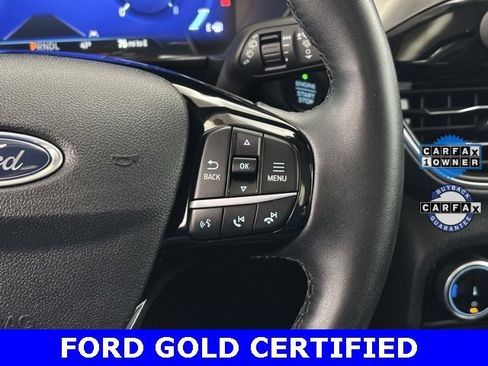 Certified 2022 Ford Escape Titanium w/ Class II Trailer Tow Package image 24