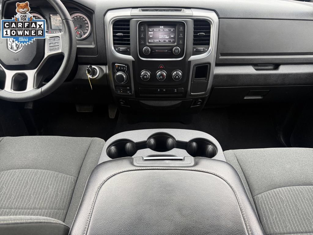 Used 2024 RAM 1500 Warlock AWD/4WD image 10