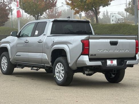New 2026 Toyota Tacoma SR5 AWD/4WD image 6