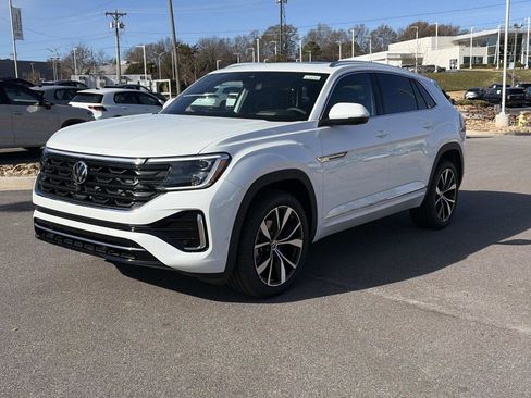 New 2026 Volkswagen Atlas Cross Sport SEL Premium R-Line image 3