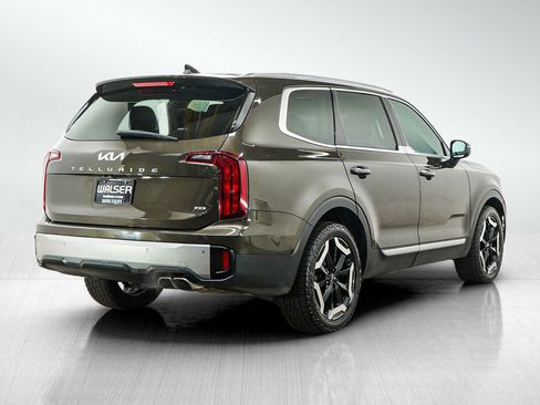 Used 2023 Kia Telluride S w/ S Sunroof Package AWD/4WD image 5