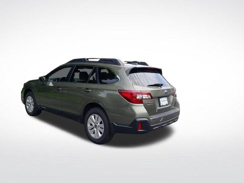 Used 2019 Subaru Outback 2.5i Premium AWD/4WD image 6