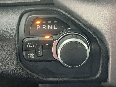 Used 2024 RAM 2500 Big Horn w/ Bed Utility Group image 23