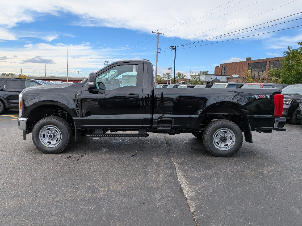 New 2027 Ford F250 XL w/ XL Chrome Package AWD/4WD image 7